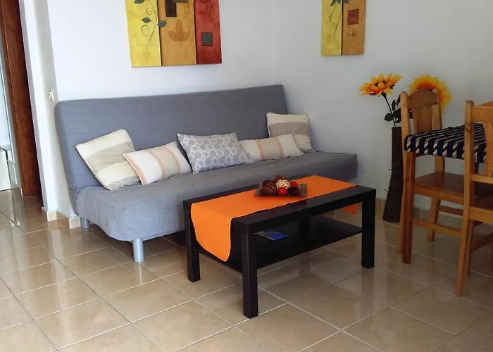 Ocean View Apartment Over Los Cristianos, Playa Las Vistas